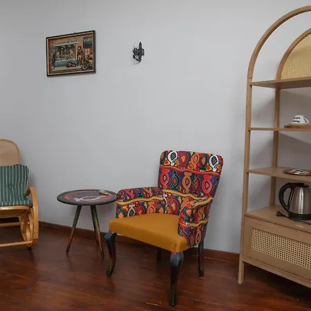 Moncheri Butik Hotel *