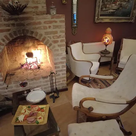 Moncheri Butik Ayvacik (Canakkale)