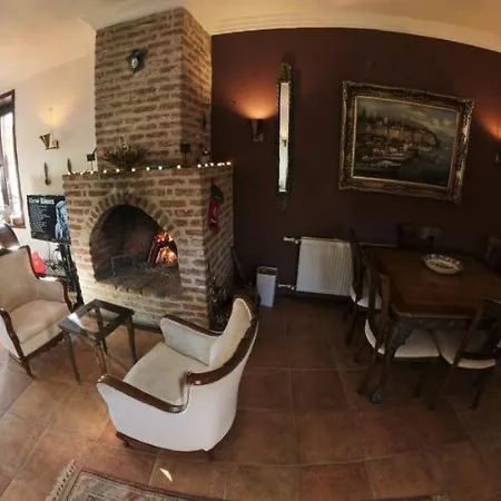 Moncheri Butik Ayvacik (Canakkale)