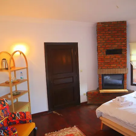 Moncheri Butik Hotel