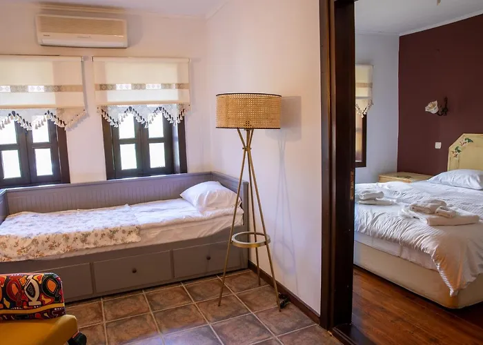 Moncheri Butik Hotel Ayvacik (Canakkale)